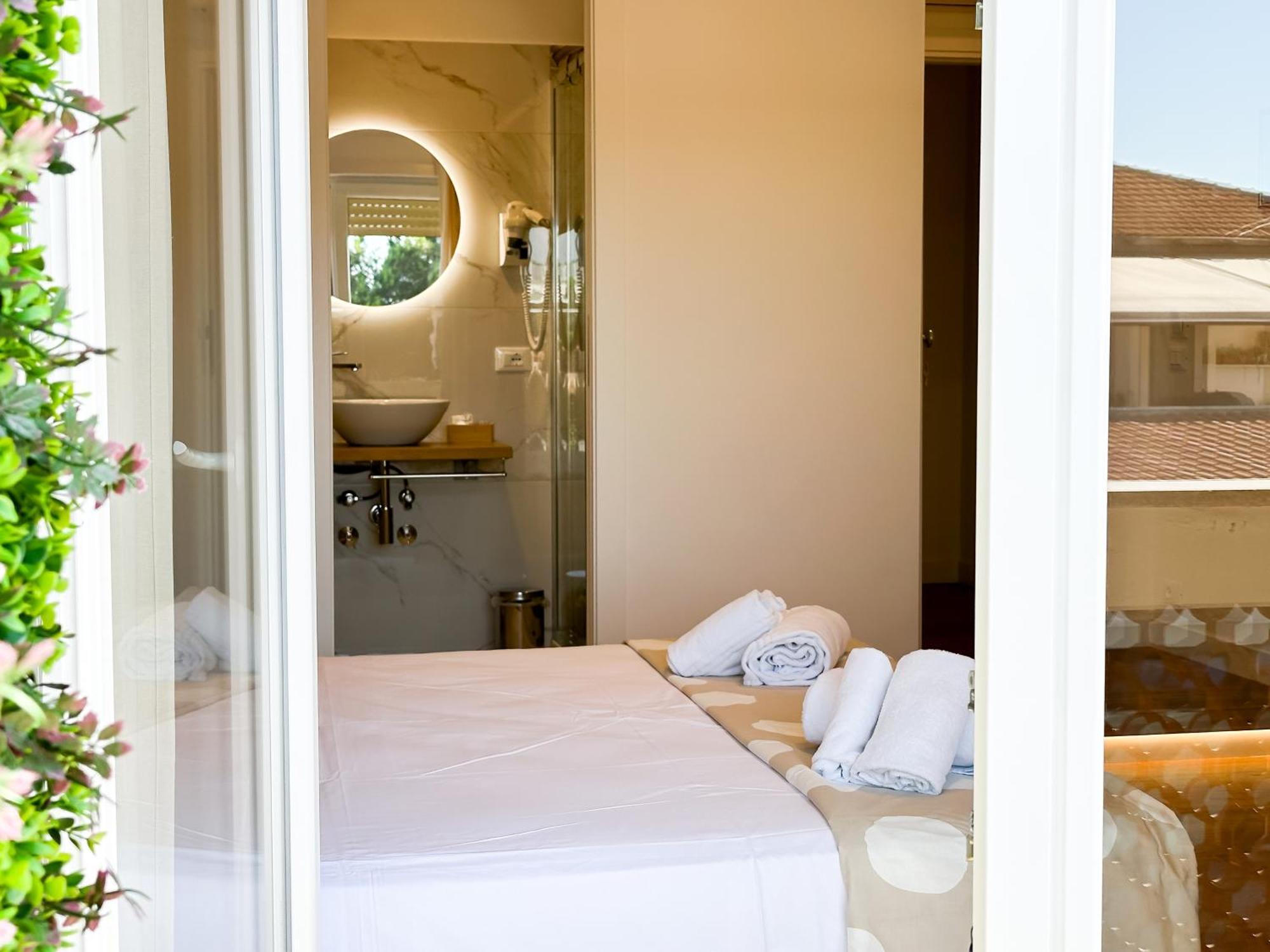 Isola 163 Guest House Fiumicino Exterior photo